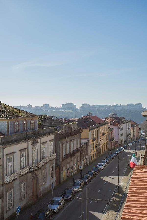 Liiiving - Downtown & Riverside Balcony Appartement Porto Buitenkant foto